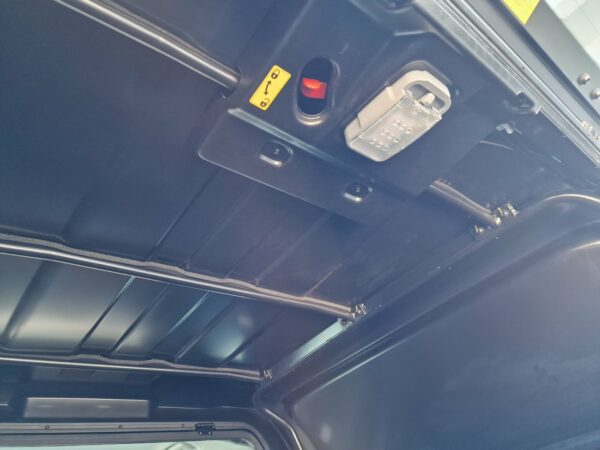 Hardtop Cannopy – Maxliner – VENTURE COMMERCIAL – Ford Ranger DoubleCab (2023+) - Image 12